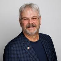 Dan Boehm's Instagram, Twitter & Facebook