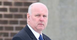 Man exposed himself to cleaners