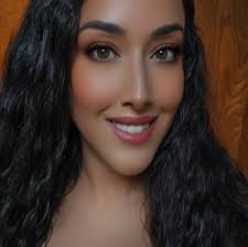 Rough day to be a tomato 🍅💦🐢! This one's for all my Lord of the Rings  fans! Here is beloved Spike, the Vietnamese black-breasted leaf turtle  (Geoemyda spengleri), enjoying a cherry tomato