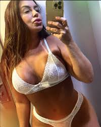 @FrancisSimasHots video Tweet