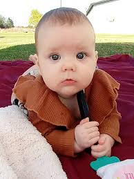 Can you improve this family picture?