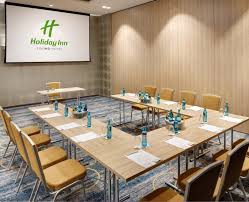 Wifi is free, and this hotel also features a restaurant and a bar. Holiday Inn Dusseldorf City Ghotel Group