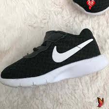 Black And White Nike Tennis Shoes Womens Baby Boy Black Nike Tennis Shoes Size 5 Has Velcro So Its Easy To Put On A Lit Tennis Shoe Baby Bo In 2020 Pink Tennis Shoes Black Nikes White Tennis Shoes Womens