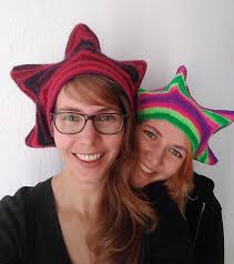 Ravelry: Sternmütze pattern by Sandra Reich