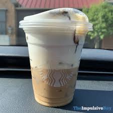 Starbucks® caramel macchiato, iced coffee to go, inspired by a true starbucks coffeehouse original · to get the best flavour start with the best beans, fairtrade . Review Starbucks Iced Cocoa Cloud Macchiato The Impulsive Buy