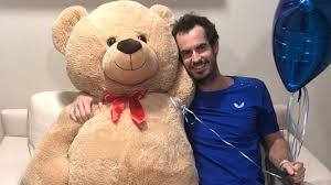Djokovic lässt bautista agut am ende keine chance und steht zum 6. Stan Zeigt Wieder Mal Warum Er The Man Ist Und Macht Murray Gemeinsam Mit Djokovic Ein Geschenk