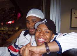 Kelly, andrea shared her story on how she was abused throughout her marriage. Video R Kelly S Wife Explains Why She Was Still Supporting His Music A Few Months Ago Blacksportsonline
