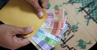 Semua gambar bergerak ini saya dapatkan dari search google bagian gambar. Uang Thr Untuk Pegawai Bagaimana Hukumnya Dalam Islam