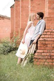 Baiser contre un mur