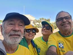 É isso. Bora ser feliz!