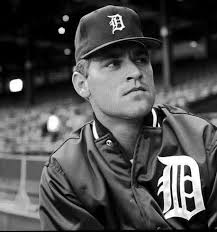 𝗦𝗔𝗬 𝗬𝗘𝗦 𝗜𝗙 𝗬𝗢𝗨 𝗟𝗢𝗩𝗘 Riley Greene 💖💖