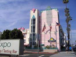Additionally, the multilingual staff are on hand to offer assistance. The Hotel Picture Of Days Inn By Wyndham Santa Monica Tripadvisor