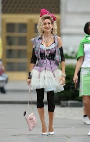 Frisuren und frisurentrends finden sie im großen frisuren special auf frauenzimmer! 27 80er Frisuren Ideen 80er Frisuren Frisuren 80er Jahre