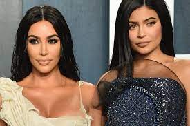 الاستغناء رسمي ا عن خدمات رئيسة هيئة جوائز غرامي سلام نا كوم in 2020 kylie jenner kim kardashian kim kardashia