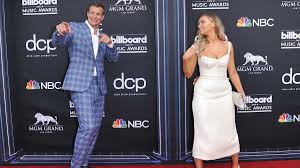 The gronk and stunning swimsuit model girlfriend camille kostekcredit: Gronk Girlfriend Dance To Backstreet Boys After Seaport Workout