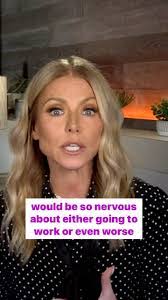 Marylou Holmes's Instagram, Twitter & Facebook