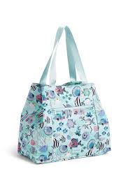 Learn how to sew a lined tote bag with a zipper top. 18 Best Beach Bags For 2021 Trendy Totes For The Beach