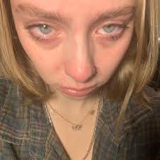 Sidney Whitney's Instagram, Twitter & Facebook