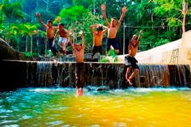 Bagi penduduk selangor pula, mungkin ada tempat di sini yang belum anda bukit melawati merupakan lokasi bersejarah di selangor. Kawasan Perkelahan Institut Penyelidikan Perhutanan Malaysia