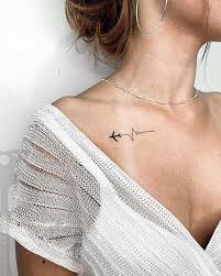 It's a flower with the word sister on the stem. 43 Jaw Dropping Collar Bone Tattoos For Women Page 4 Of 4 Stayglam