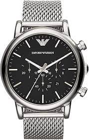 Das besondere design des italienischen designers emporio armani verhalfen diesem in den 80er jahren. Emporio Armani Herren Chronograph Quarz Uhr Mit Edelstahl Armband Ar1808 Amazon De Uhren