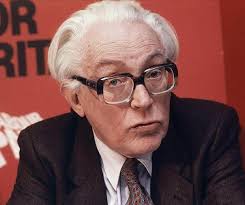 Timeshift" James Cameron: A Pain in the Neck (TV Episode 2003)