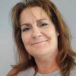 Angela Hennington's Instagram, Twitter & Facebook