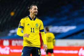 Wie viel verdient zlatan ibrahimovic? Zlatan Ibrahimovic Defiantly Trying To Force Way Into Sweden S Euro 2020 Squad Despite Injury Mirror Online