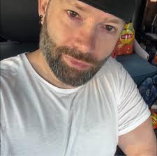 Agriculture generates $51.1 billion dollars every year in Illinois. We're  the #1 producer of: ✓ Corn ✓ Soy ✓ Pumpkins What will you snag at your  local farmers market this weekend? #AgConnectsUsAll