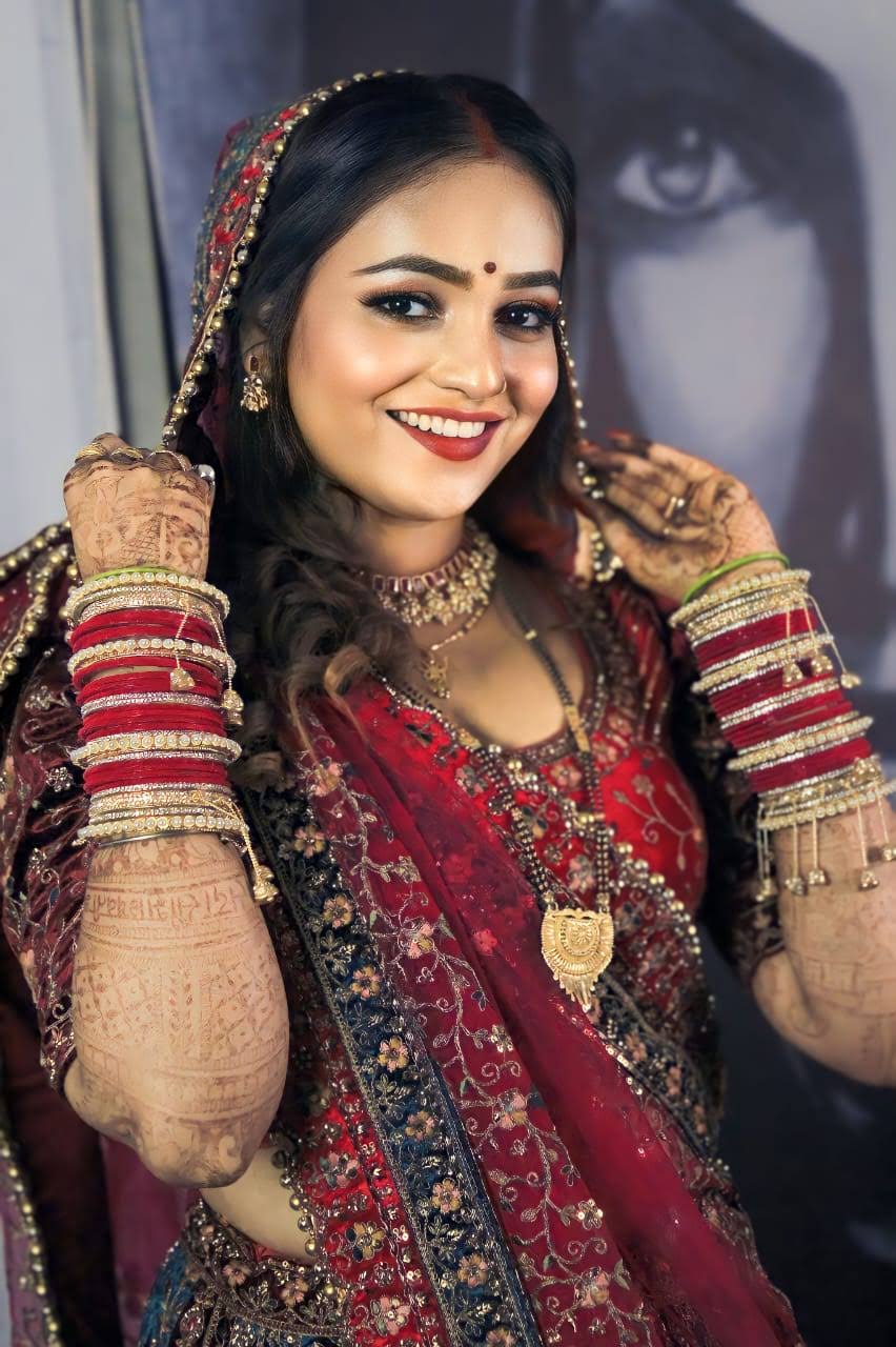 Reception Makeup Look product image