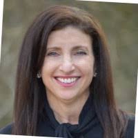 Margie Landers's Instagram, Twitter & Facebook