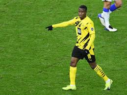 Youssoufa moukoko (born 20 november 2004) is a german professional footballer who currently plays as a striker for bundesliga club. Borussia Dortmund S Youssoufa Moukoko Becomes Youngest Ever Bundesliga Player Football News Times Of India