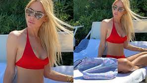 Abbiamo costruito le fondamenta della nostra. Ilary Blasi Breathtaking Bikini On Instagram She Shows A Perfect Physique