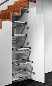 Auch wenn diese noch unter dem schrägen dach oder unter einer treppe sind, bieten sie platz für. Stauraum Schrank Moers Korpus Schranksysteme