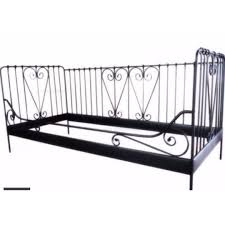 All manuals on alles ist voll licht und farben, würde es auch von uns gehalten worden sein. Ikea Meldal Daybed Black Home Furniture Furniture On Carousell