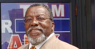 Charlie Bell's Instagram, Twitter & Facebook