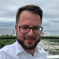 300+ profile według frazy „Tuszynski”