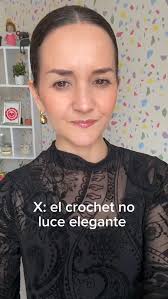 Arreglos florales 🥰 por que cada día es único. Siempre hay un motivo de  regalar flores y verla sonreír . #arreglofloral #regalospersonalizados  #trujillo #ica