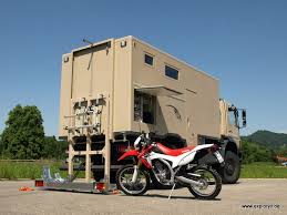 Hecklifte Dachtrager Fur Expeditionsmobile Expeditionsmobil Expeditionsfahrzeug Dachtrager