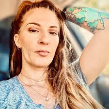 I am making the public aware of a very dangerous man who was let free of  custody and free in our community Gregory Vines. Greg was my tennant as he  was renting