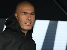 Играл за «канн», «бордо», «ювентус», «реал мадрид» и. French Football Legend Zinedine Zidane Returns As Manager Of Real Madrid