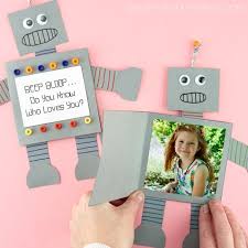 Scroll down to get some inspiring ideas on grandparents' day crafts for toddlers and preschoolers. How To Make A Paper Robot Easy Father S Day Card Idea For Kids I Heart Crafty Things