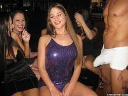 Girls just wanna have fun! Girls Party Stripper Sex Pictures Pass