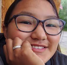 Anillo de espiral: plata de ley y pepitas de oro de Alaska