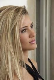 Blonde Hair Brown Eyebrows With Images Blonde Hair Brown Eyes Blonde Hair Makeup Brown Eyes Blonde Hair