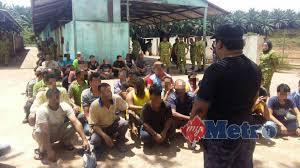 Empat lelaki ditahan di sungai petani. 57 Pekerja Asing Ditahan
