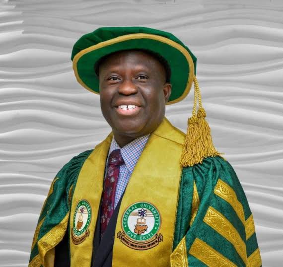Professor Abayomi Fasina Bags Daily Independent Newspapers' Best  Vice-Chancellor Award for 2024 | News