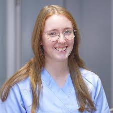 Sandra Trossbach's Instagram, Twitter & Facebook