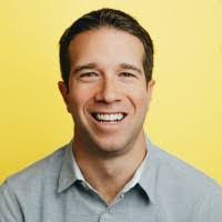 Karie Burt's Instagram, Twitter & Facebook