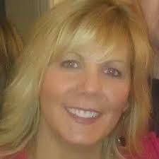 Susan Giroux's Instagram, Twitter & Facebook